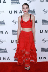 Rooney Mara on Red Carpet – “Una” Screening in NYC фото №1001481