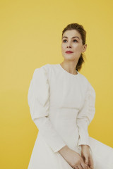 Rosamund Pike – Stylist Magazin 2019 Photoshoot фото №1138691