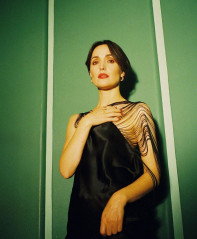 Rose Byrne by James J. Robinson for AMAZING (2021)⁣  фото №1328960