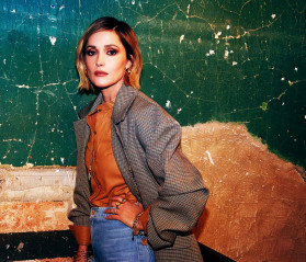 ROSE BYRNE for Backstage Magazine, January 2020 фото №1243030