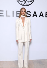 Rosie Huntington-Whiteley – at Elie Saab S/S 2025 Fashion Show PFW  фото №1411386