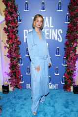 Rosie Huntington-Whiteley - Vital Proteins Celebrates Launch Of Collagen Water фото №1166522