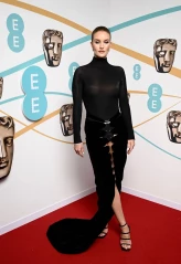 Rosie Huntington-Whiteley - 76th EE BAFTA Film Awards in London 02/19/2023 фото №1364825