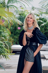 Karolina Kurkova - Elle Magazine Italy August 2019 фото №1216115