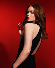 Sadie Sink for Armani фото №1407001