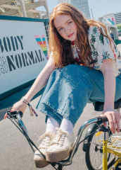 Sadie Sink – Pull & Bear Photoshoot 2019 фото №1238144