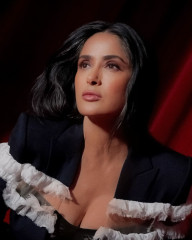 Salma Hayek – for Marie Claire Craftmanship Issue, March 2025 фото №1414116