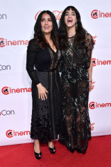 Salma Hayek – Big Screen Achievement Awards at CinemaCon, Las Vegas 3/30/2017 фото №951689