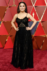 Salma Hayek – Oscars 2017 Red Carpet in Hollywood фото №944280