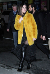 Sandra Bullock-Arrives to “The Late Show with Stephen Colbert” in NY фото №1126332