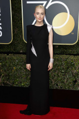 Saoirse Ronan – 2018 Golden Globe Awards in Beverly Hills фото №1028743