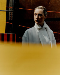 Saoirse Ronan for British VOGUE фото №1406800