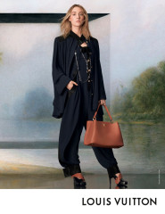 Saoirse Ronan for Louis Vuitton S/S 2025 Campaign фото №1410584