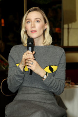 Saoirse Ronan – “Mary Queen of Scots” Special Screening, Q&A and Reception in NY фото №1126314