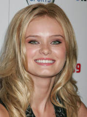 Sara Paxton фото №415112