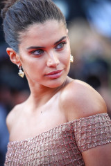 Sara Sampaio – “Girls of the Sun” Premiere at Cannes Film Festival фото №1070735