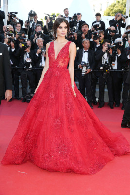 Sara Sampaio – ‘Ismael’s Ghosts’ Screening at 70th Annual Cannes Film Festival  фото №965527