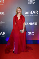 Sarah Gadon-AmfAR,The 78 Venice Film Festival фото №1322635