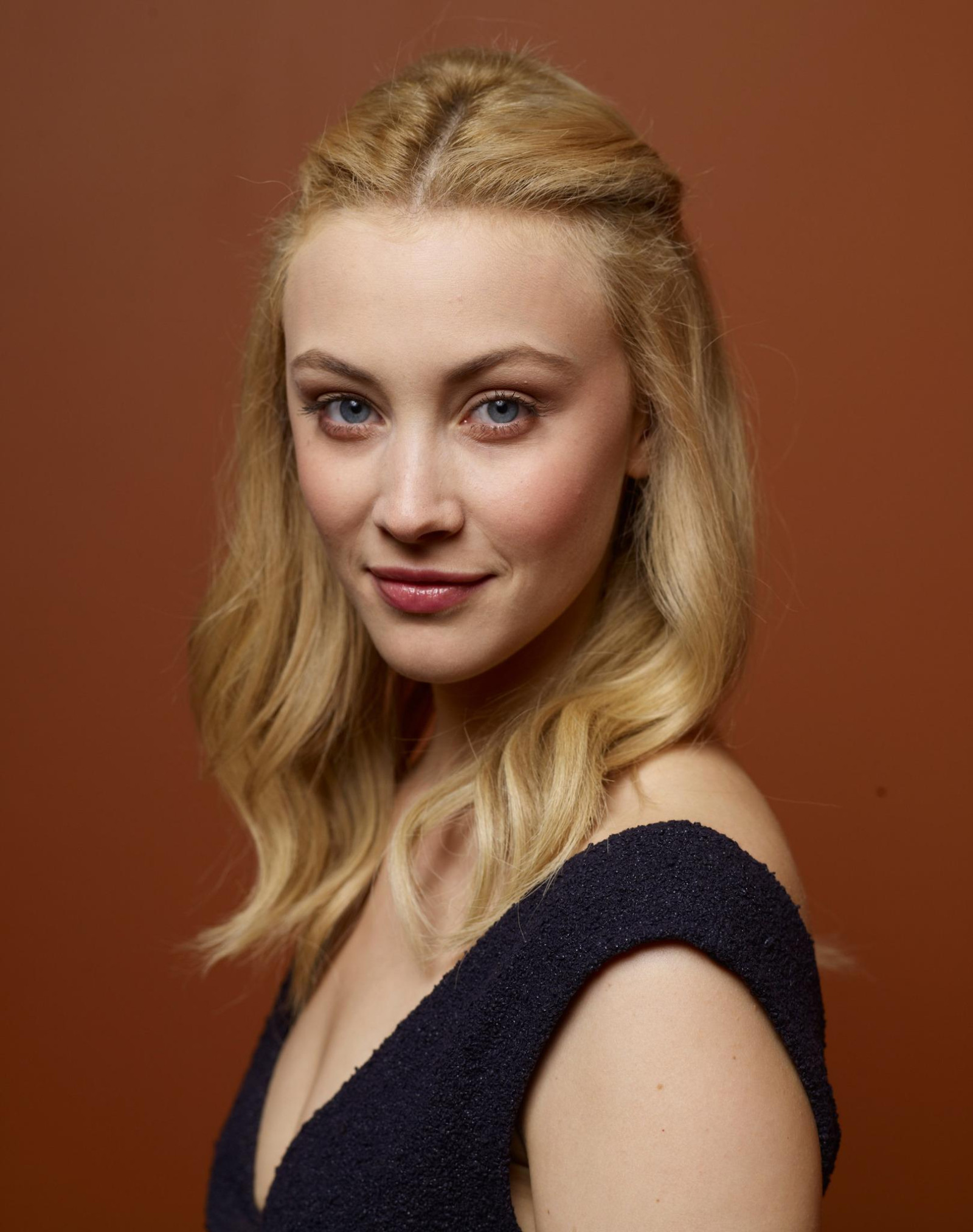 Сара Гэйдон (Sarah Gadon)