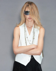 Sasha Pivovarova ~ Rouge Fashion Book March 2025 by Tom Blesch фото №1414601
