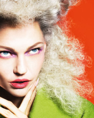 Sasha Pivovarova ~ Vogue Singapore September 2024 by Domen + Van De Velde фото №1402856