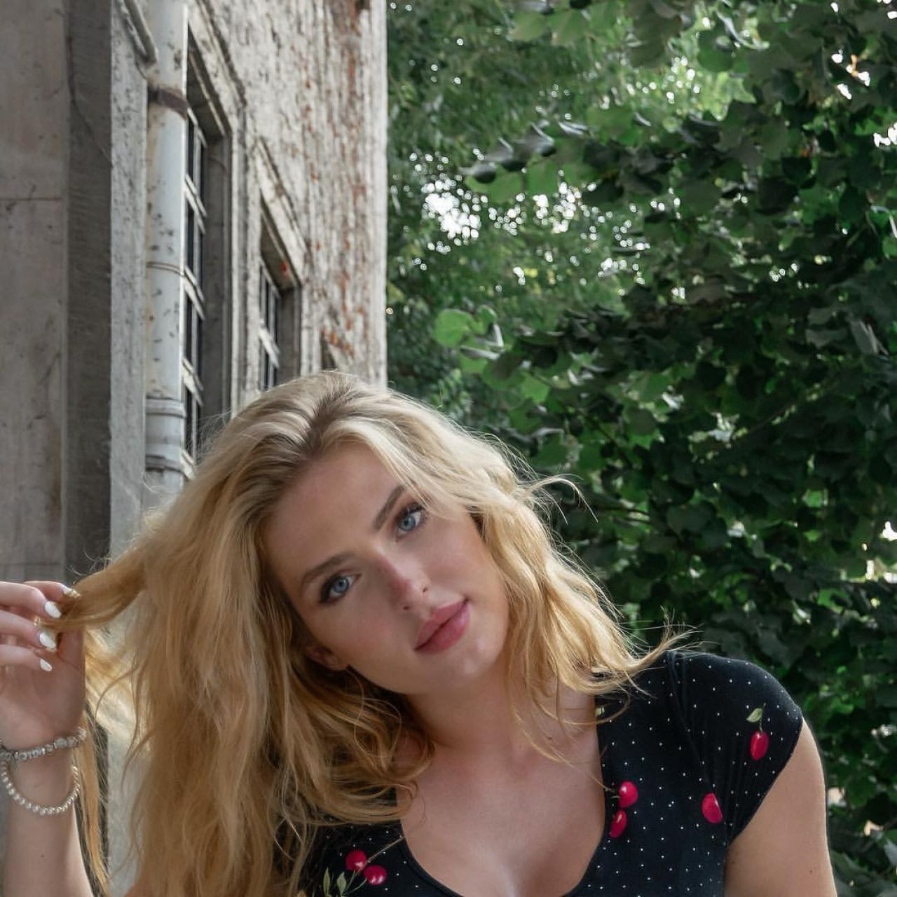 Саксон Шарбино - Saxon Sharbino фото №1102988
