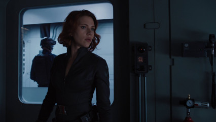 Scarlett Johansson - The Avengers (2012) фото №1255895