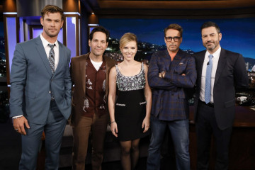 Scarlett Johansson, Robert Downey Jr., Paul Rudd and Chris Hemsworth – Jimmy Kim фото №1158853
