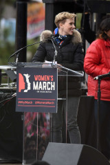 Scarlett Johansson – Women’s March on Washington фото №934958