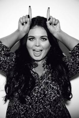 SCARLETT MOFFATT at a Photoshoot, December 2019 фото №1239557