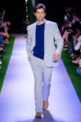 Brandon Maxwell Spring/Summer 2020 Fashion Show in New York фото №1219135