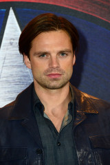 Sebastian Stan фото №900851