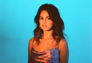 Selena Gomez - «Baila Conmigo» Promo // 2021 фото №1288900
