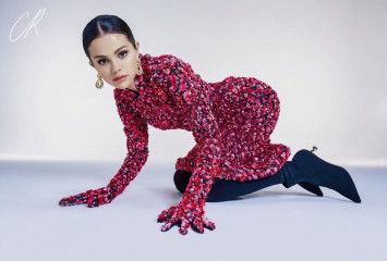 Selena Gomez for CR Fashion Book China // 2020 фото №1281002