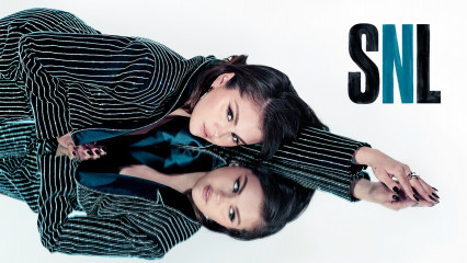 Selena Gomez - SNL Photoshoot in New York (May 2022) фото №1342889