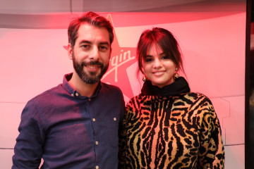 Selena Gomez - Virgin Radio in Paris 12/13/2019 фото №1241955