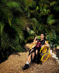 Selena Gomez - Vogue Mexico (December 2020) фото №1283781