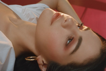 Selena Gomez - Rare Beauty 'Stay Vulnerable' (2021) фото №1286930