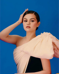 Selena Gomez - Revelación (2021) фото №1291494
