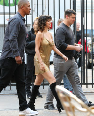 Selena Gomez - On Set of New Music Video in Los Angeles 01/28/2020 фото №1244021