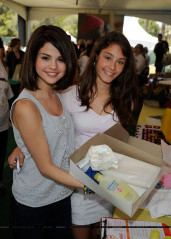Selena Gomez фото №225342