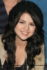 Selena Gomez фото №217110