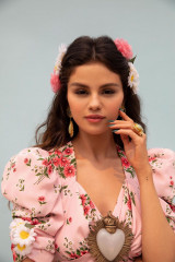 Selena Gomez - Music Video 'De Una Vez' (2021) фото №1287598