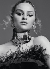 Selena Gomez for Vogue // 2021  фото №1301008
