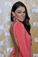 Serinda Swan фото №611585