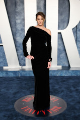 Shailene Woodley - Vanity Fair Oscar Party 2023 in Los Angeles 03/12/2023 фото №1366456