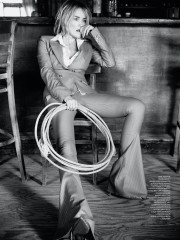 Sharon Stone by Michael Muller for Vogue Greece // 2020 фото №1282242