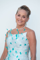 Sharon Stone – at Knights of Charity Gala Photocall in Cannes фото №1399266