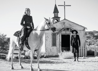 Sharon Stone by Michael Muller for Vogue Greece // 2020 фото №1282243