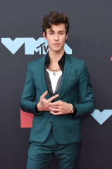 Shawn Mendes - MTV VMA in Newark, NJ 08/26/2019 фото №1219052